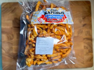 Корюшка  САХАЛИНСКАЯ с икрой (100 гр): Жареный сыр 