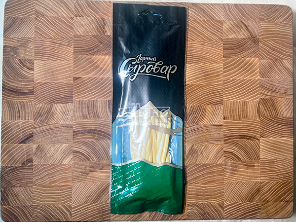 Сыр 60 гр ГОРНЫЙ СЫРОВАР (Нити копчёные) в Новошахтинске